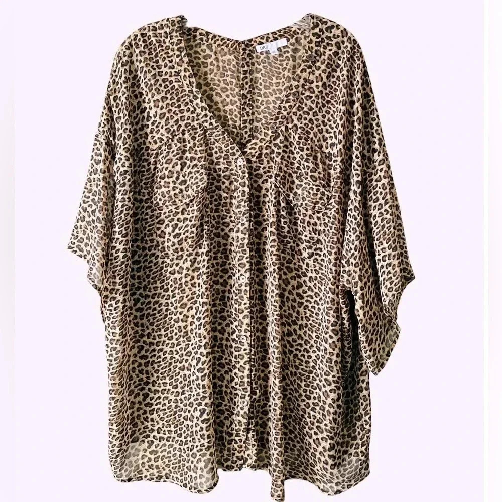 Daniel Rainn | Leopard Print Button Back Blouse S… - image 3